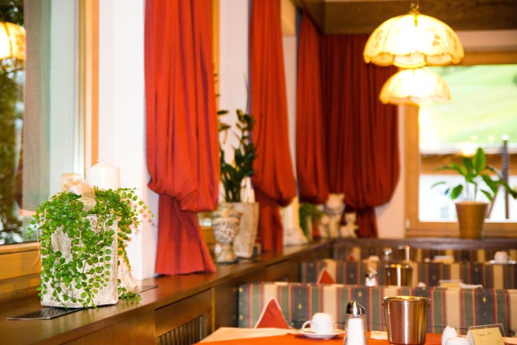 Hotel Garni Hainbacherhof Sölden Esterno foto